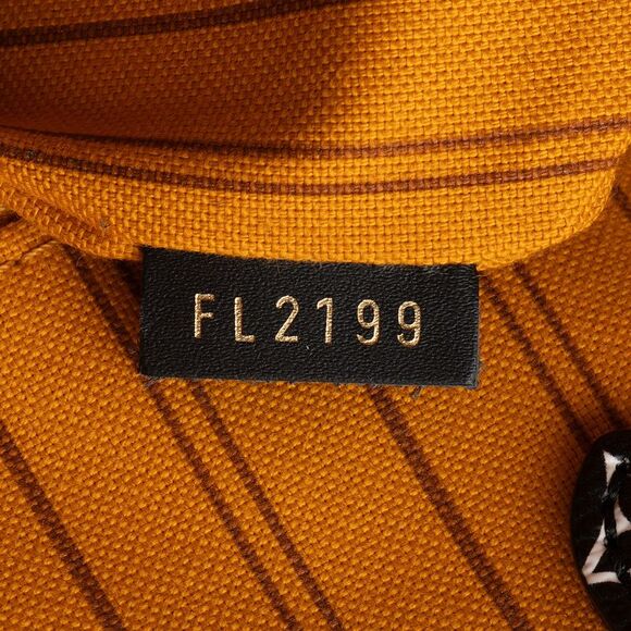 Louis Vuitton Giant Monogram Canvas Jungle Onthego GM Tote - Picture 6 of 12